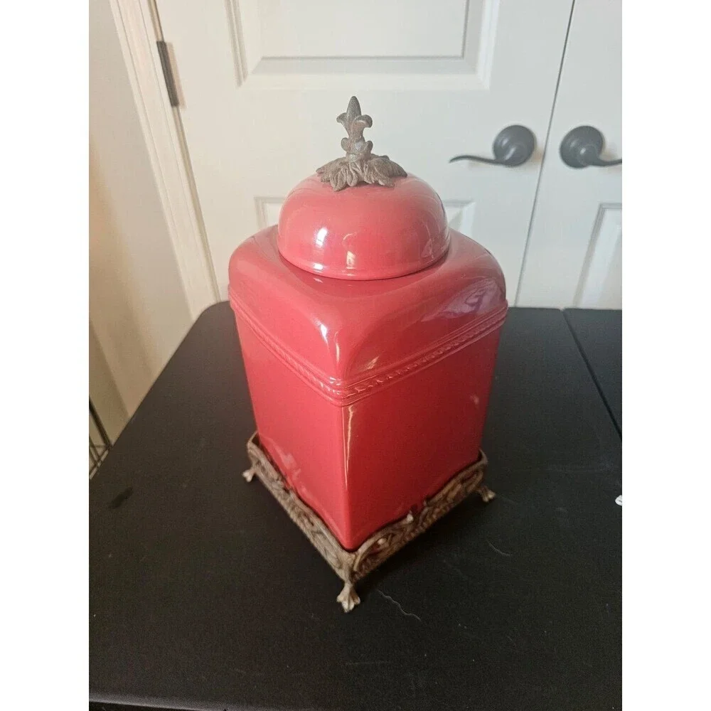 Belaverra red ceramic canister with metal base